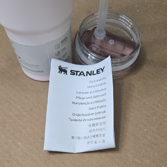 Stanley Very Light Pink Quencher Pro Tour Tumbler - Picture 6 of 8